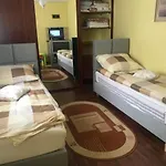 Plaza Z 2 Sypialniami I Salonem - 150 M Od Morza Διαμέρισμα *