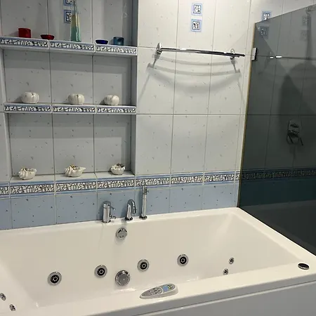 Plaza Z 2 Sypialniami I Salonem - 150 M Od Morza Apartment